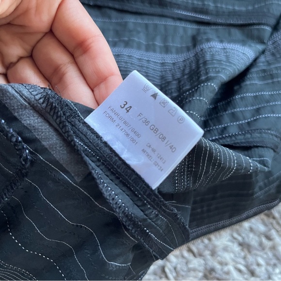 BASLER Zip-up Top - Picture 10 of 12